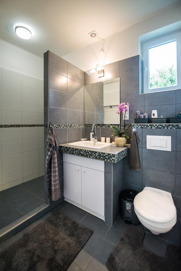 סארוואש Csuka48 Apartman מראה חיצוני תמונה